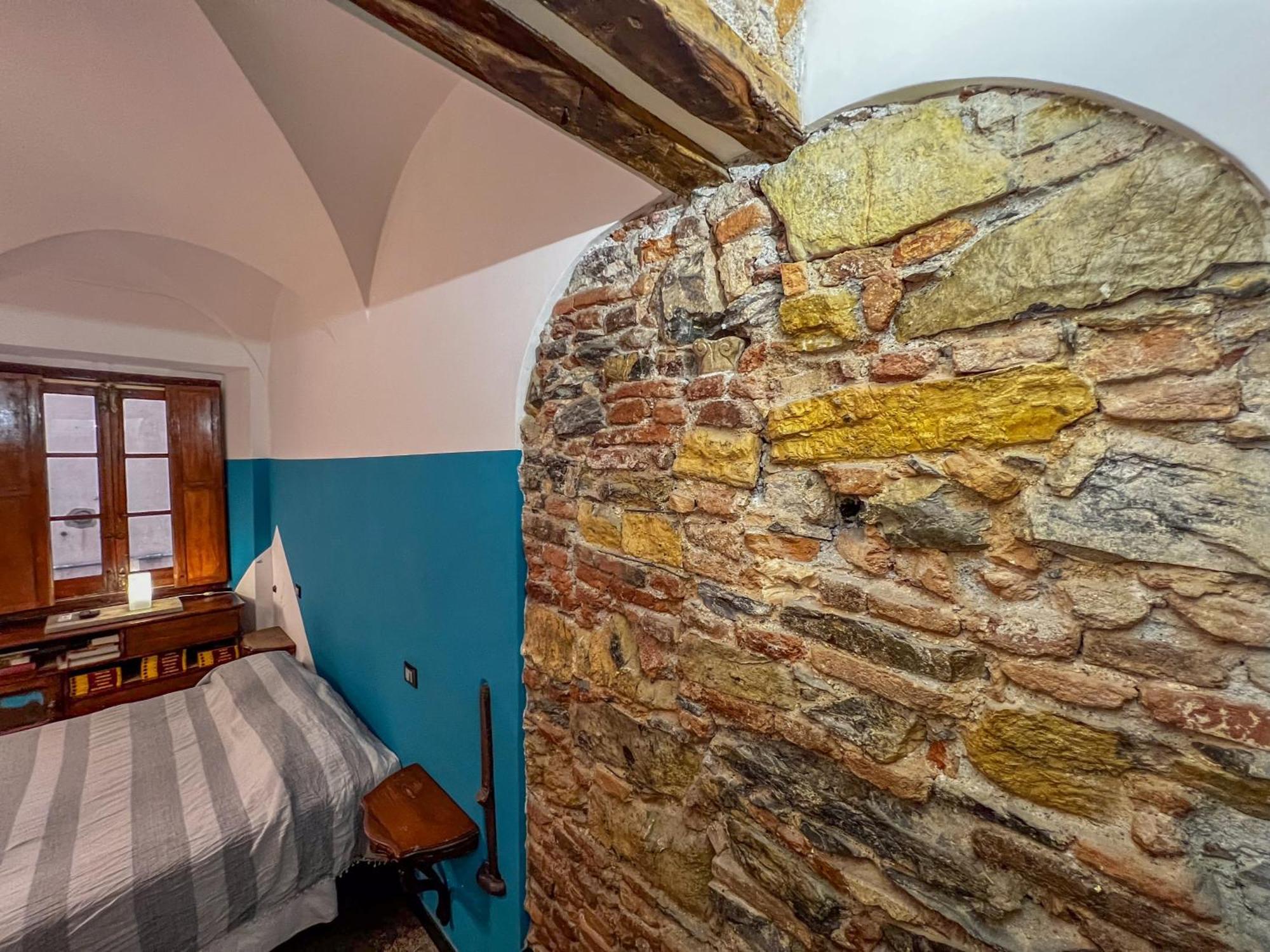 Lovingenoa Old Stone Apartment Luaran gambar